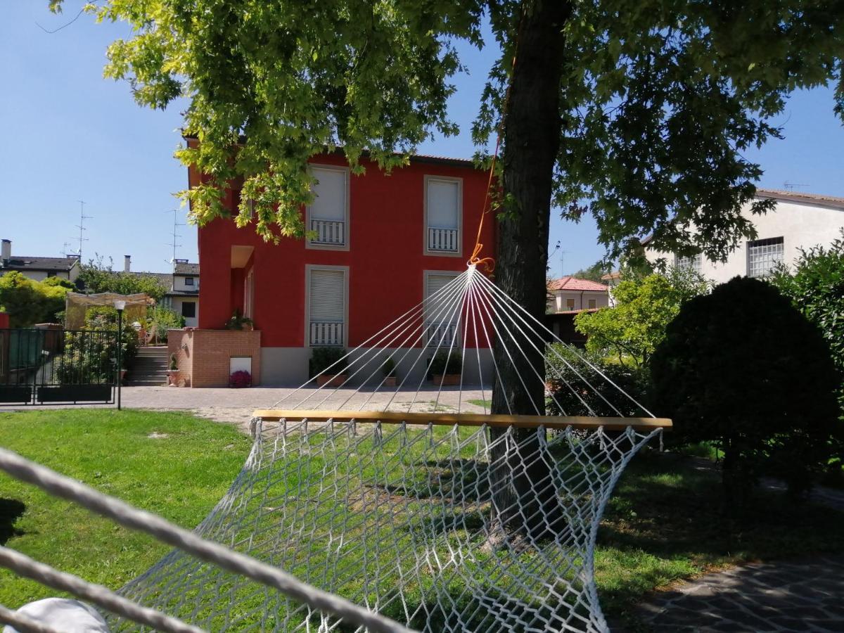 ヴォゲーラ Bellaria Bed & Breakfast エクステリア 写真